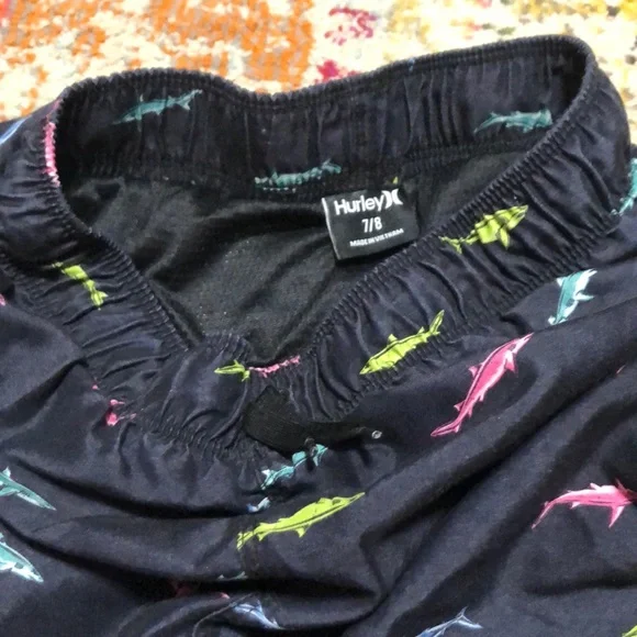 Hurley swim trunks - Picture 2 of 3